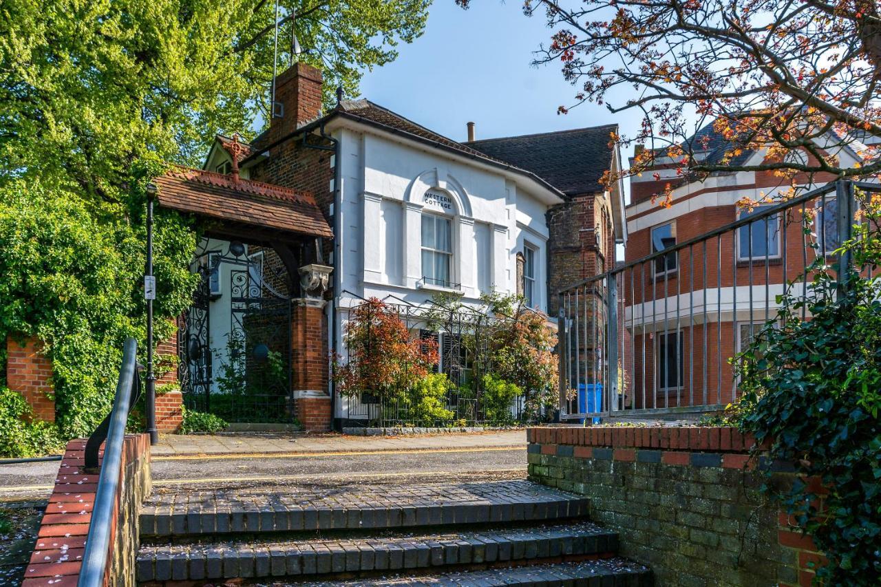 Castle Properties: The Duchess, 3 Bed Family Cottage Виндзор Экстерьер фото
